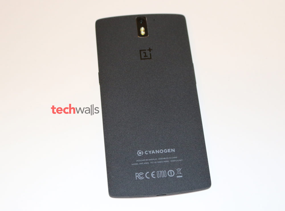 oneplus-one-black-4